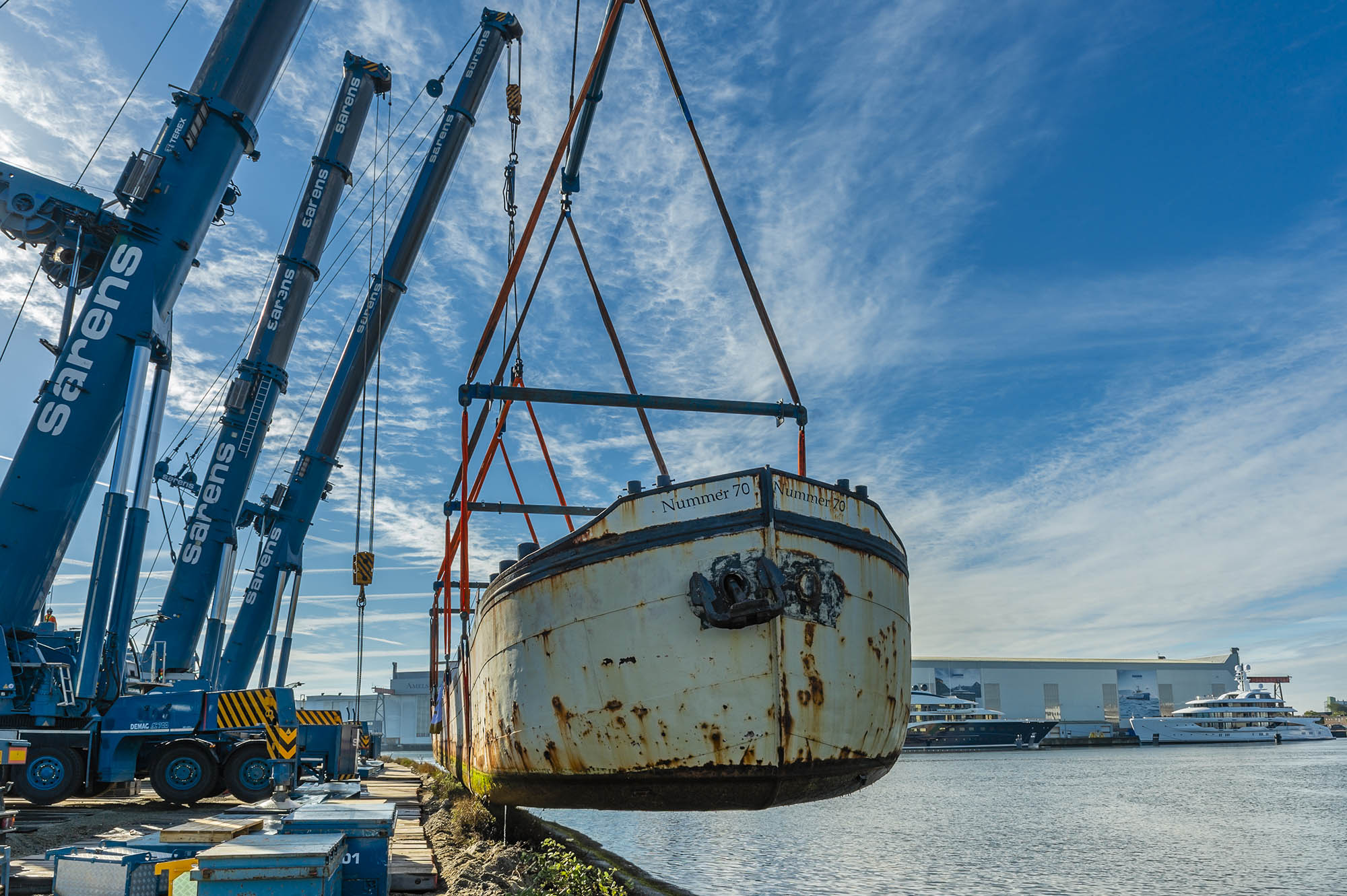Nummer 70 op het droge gehesen